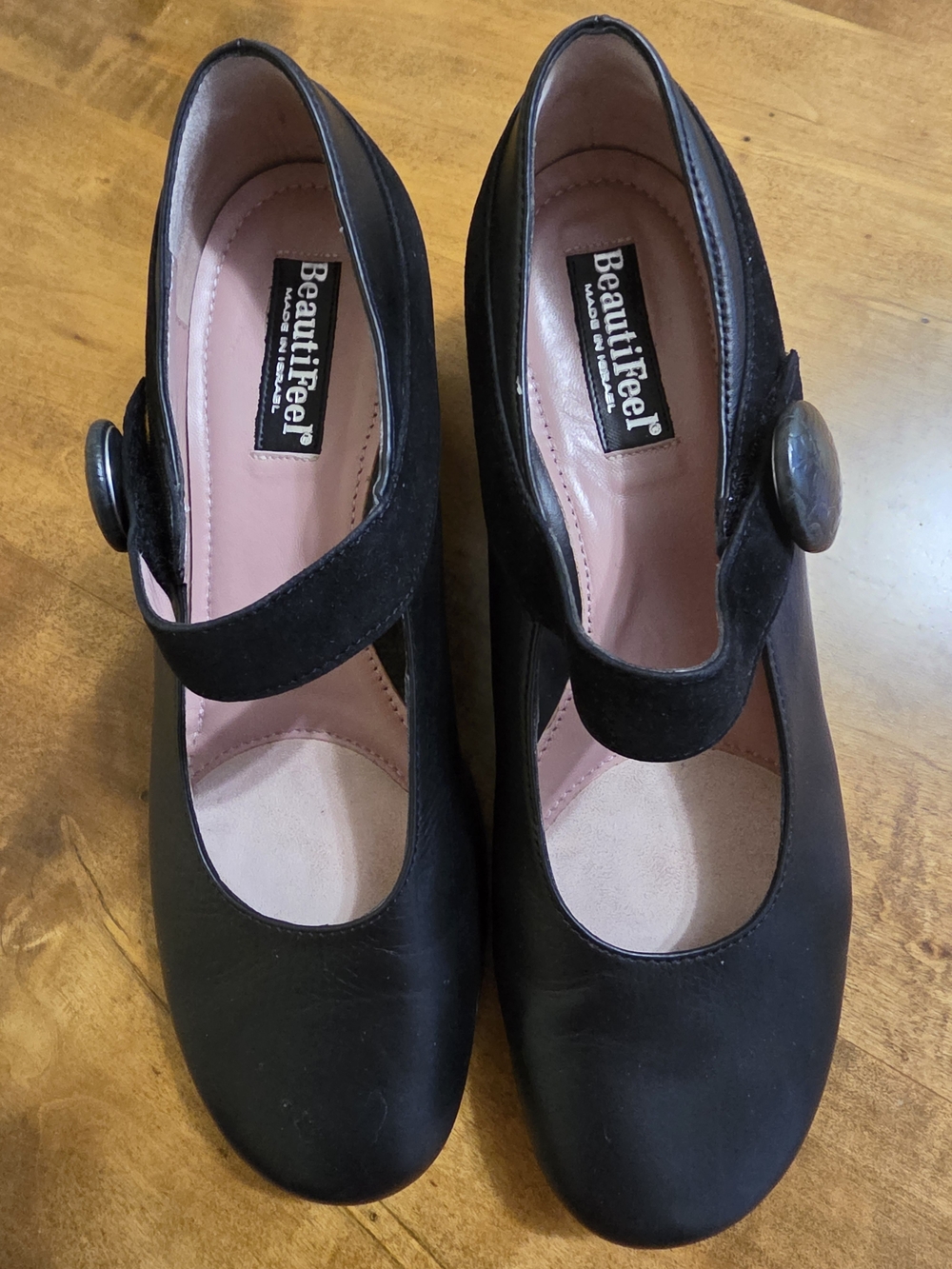 BeautiFeel Black Mary Jane Pumps with Button Strap in Mint Condition